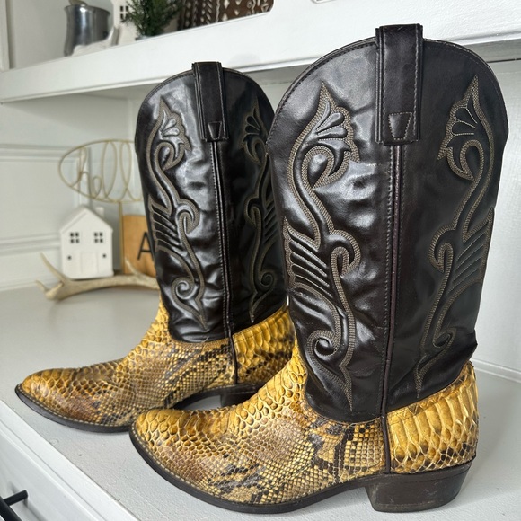 Vintage Texas Country Python Snakeskin Cowboy Boots Men’s...